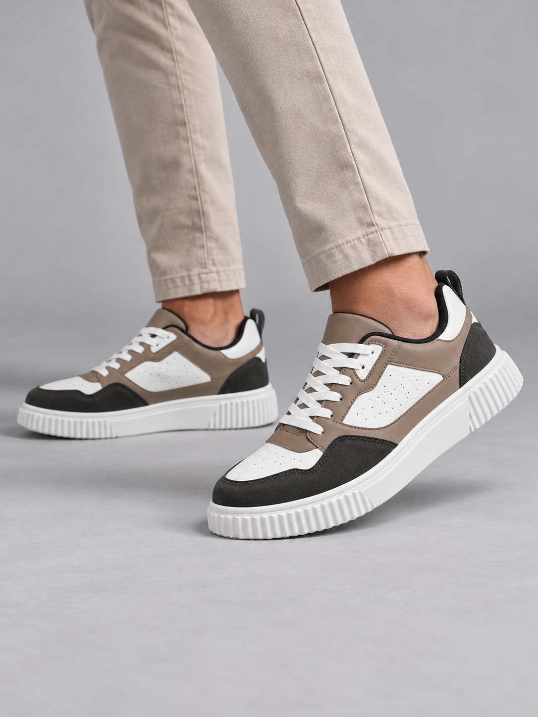 Men's Colour Block Low-Top Trainers | Lace-Up, Chunky Sole